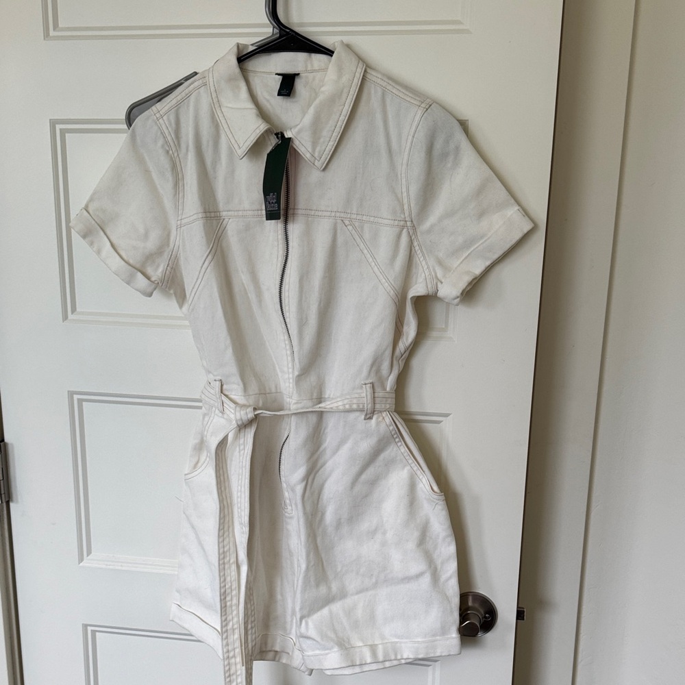 NWT WILD FABLE DENIM JEAN ROMPER SMALL
